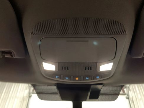 Used 2020 Ford F150 XLT image 40