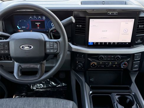 New 2026 Ford F250 XLT w/ XLT Premium Package image 32