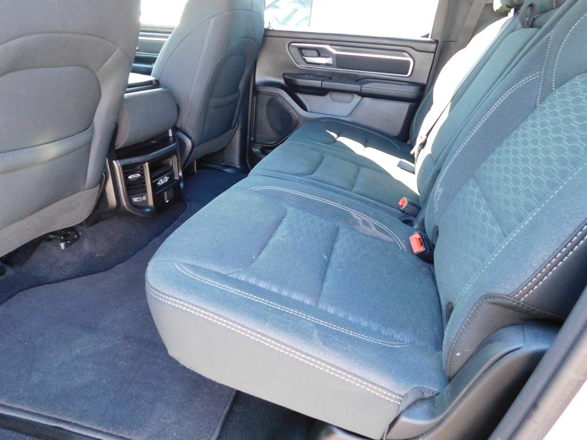 Used 2025 RAM 1500 Big Horn RWD image 32