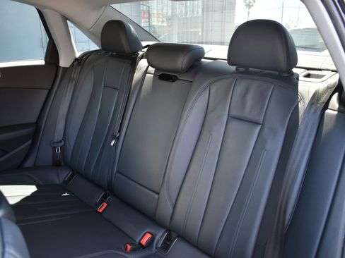 Used 2018 Audi A4 2.0T Ultra Premium w/ Convenience Package FWD image 10