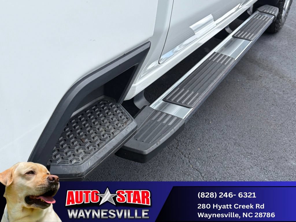 Used 2024 Chevrolet Silverado 2500 LT AWD/4WD image 30