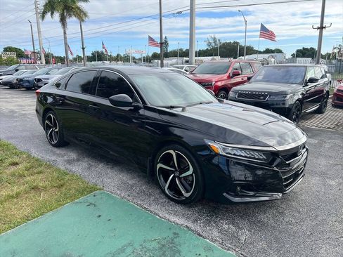 Used 2022 Honda Accord Sport image 4