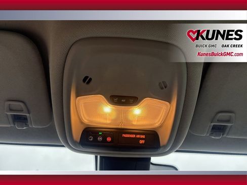 Used 2025 Buick Encore GX Preferred image 21