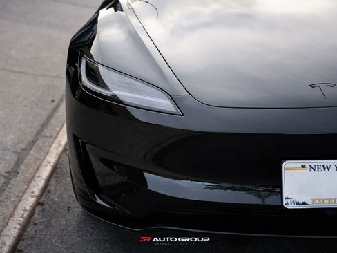 Used 2026 Tesla Model 3 Performance AWD/4WD image 15