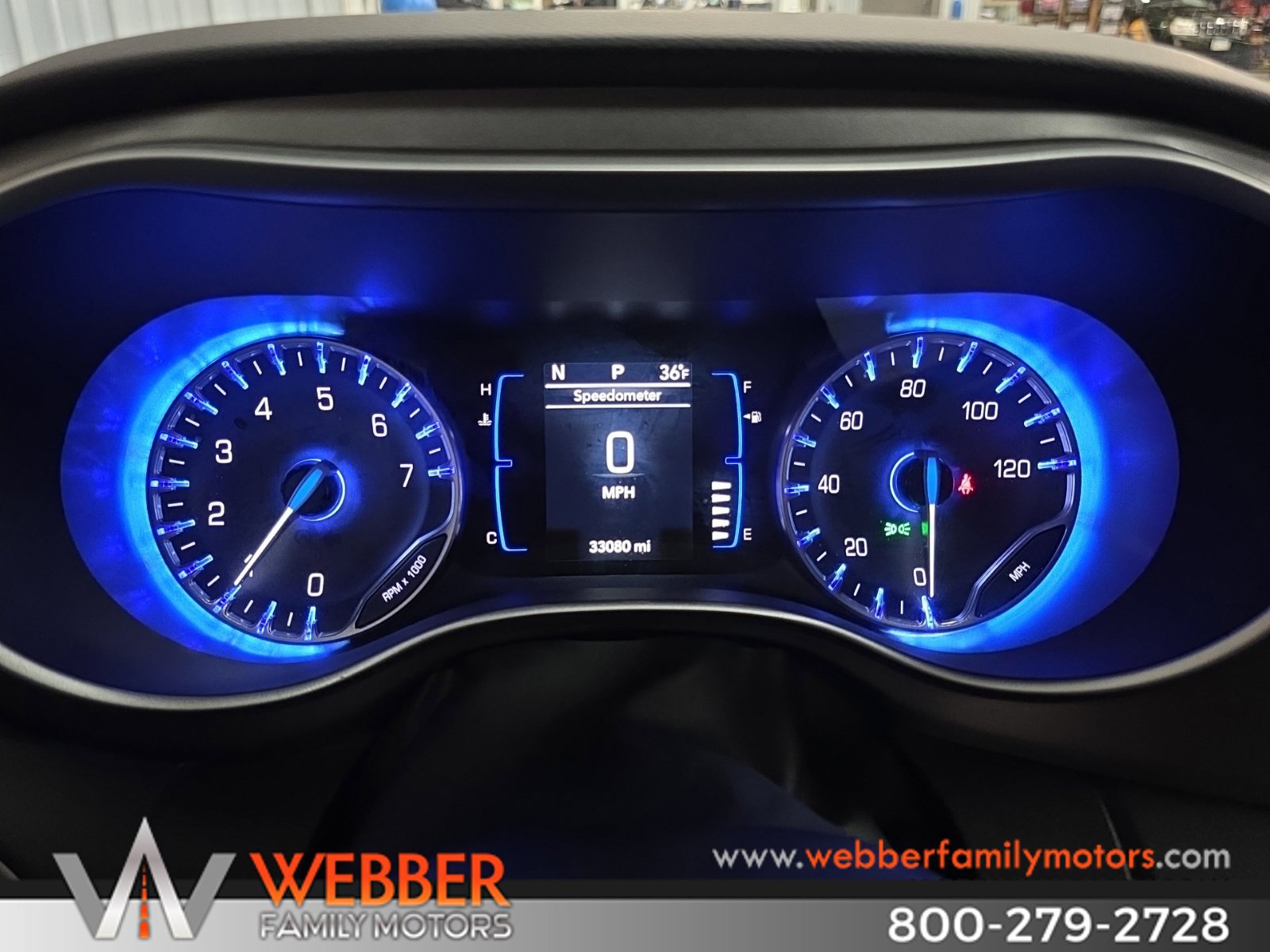 Used 2020 Chrysler Pacifica Touring-L FWD image 27