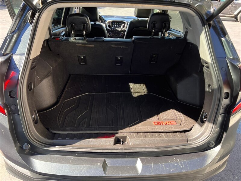 Used 2018 GMC Terrain SLE w/ Infotainment Package I AWD/4WD image 23