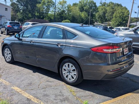 Used 2019 Ford Fusion S FWD image 6