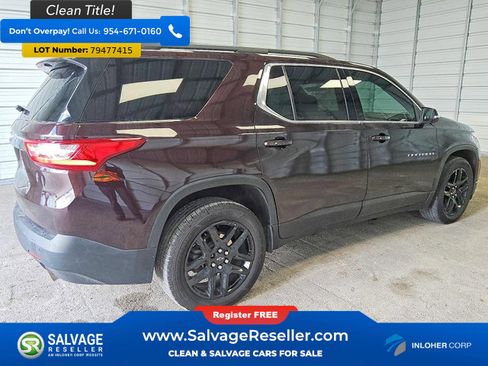 Used 2021 Chevrolet Traverse LT image 4