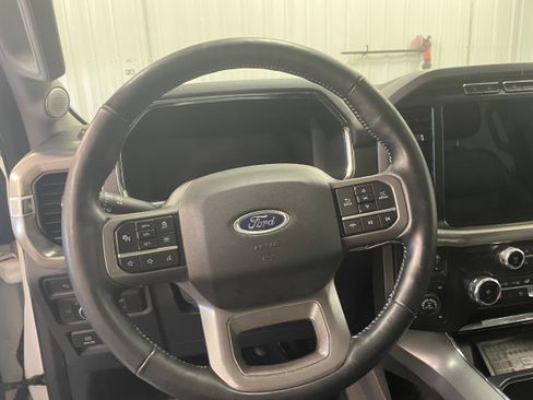 Used 2022 Ford F150 Lariat w/ Equipment Group 502A High AWD/4WD image 15