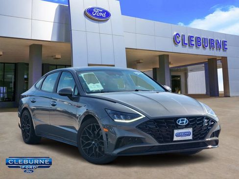 Used 2023 Hyundai Sonata SEL w/ Convenience Package FWD image 1