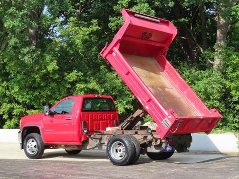 Used 2016 GMC Sierra 3500 4x4 Regular Cab w/ Sierra Convenience Package image 5
