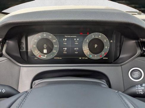 Used 2026 Land Rover Range Rover Velar S AWD/4WD image 11