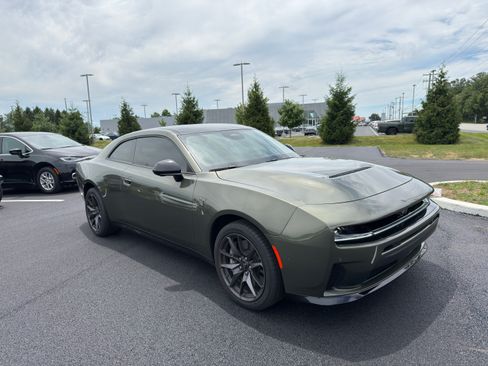 Used 2026 Dodge Charger Scat Pack AWD/4WD image 9