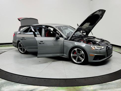 Used 2019 Audi S4 Prestige w/ Prestige Package image 10