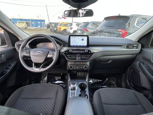 Used 2024 Ford Escape Active image 33