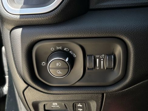 New 2026 RAM 1500 Lone Star AWD/4WD image 20