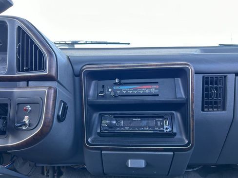 Used 1989 Ford F250 4x4 Regular Cab image 14