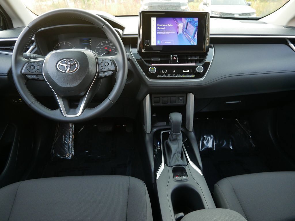 Certified 2024 Toyota Corolla Cross LE AWD/4WD image 13