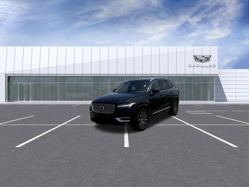 Used 2024 Volvo XC90 B6 Plus AWD/4WD image 6