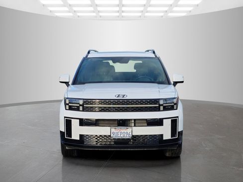 Used 2025 Hyundai Santa Fe Calligraphy image 3