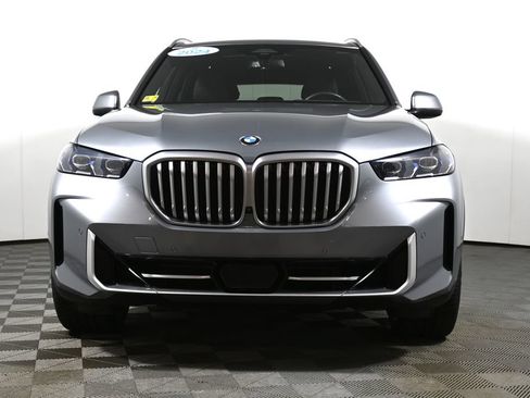 Used 2024 BMW X5 xDrive40i w/ Premium Package AWD/4WD image 10