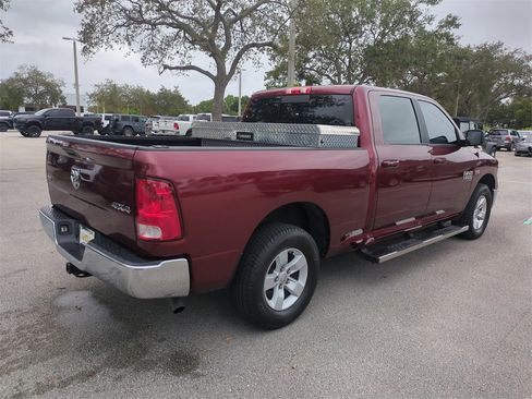 Used 2020 RAM 1500 Classic SLT image 6