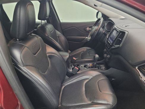 Used 2019 Jeep Cherokee Limited FWD image 21