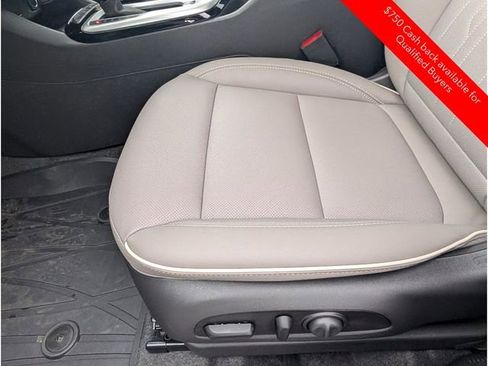 New 2026 Buick Envista Avenir image 23