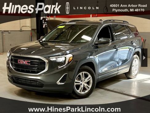 Used 2020 GMC Terrain SLE w/ Driver Convenience Package FWD image 1