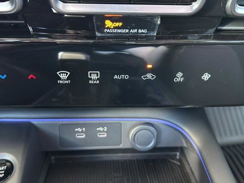 New 2026 Nissan Sentra SR FWD image 7
