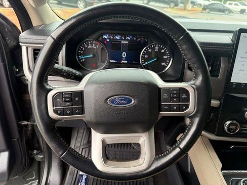 Used 2022 Ford Expedition Max XLT RWD image 8