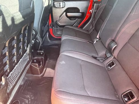 Certified 2021 Jeep Gladiator Rubicon image 16