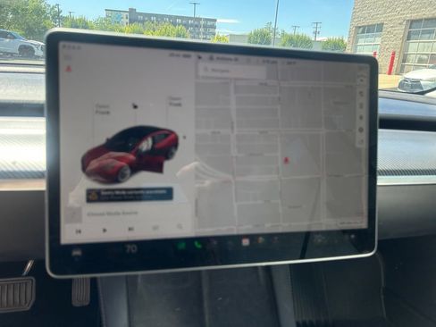 Used 2021 Tesla Model 3 Long Range AWD/4WD image 17