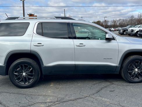 Used 2019 GMC Acadia SLT image 5
