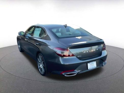 Used 2025 Genesis G70 2.5T image 12