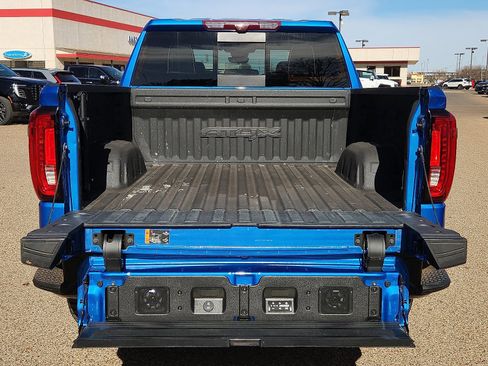 Used 2024 GMC Sierra 1500 AT4X image 10