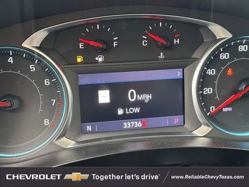 Used 2023 Chevrolet Traverse RS AWD/4WD image 8