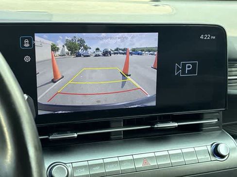 Used 2024 Hyundai Kona SEL FWD image 30