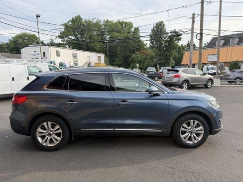 Used 2018 Lincoln MKX Premiere FWD image 6