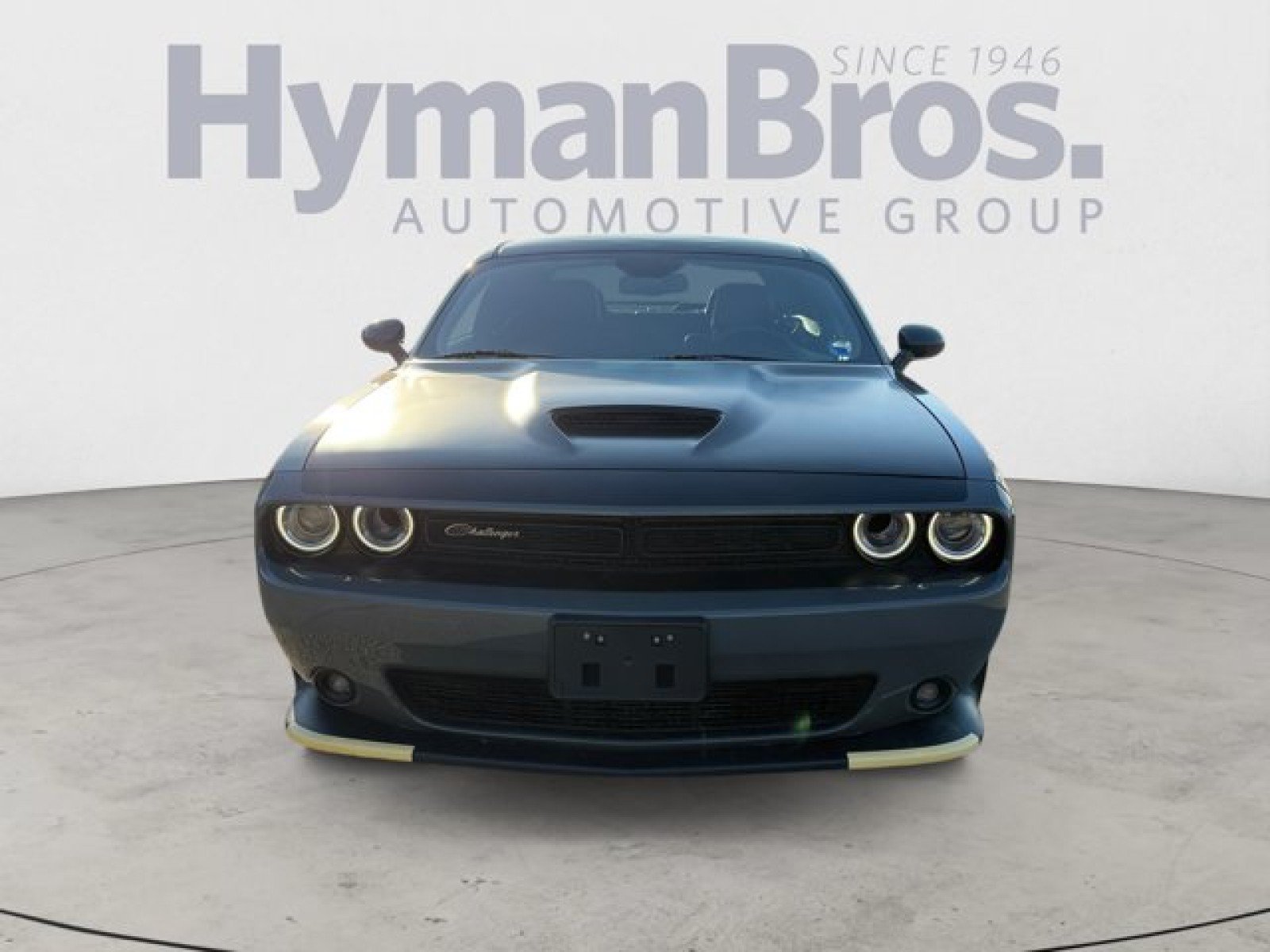 Used 2023 Dodge Challenger R/T w/ T/A Package RWD image 8