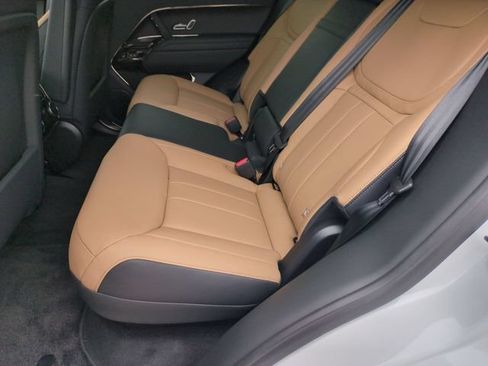 New 2026 Land Rover Range Rover Sport Dynamic SE AWD/4WD image 15