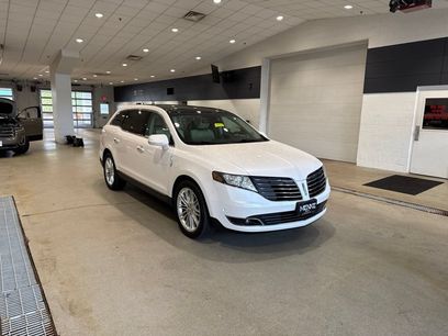 Used 2018 Lincoln MKT AWD w/ Technology Package