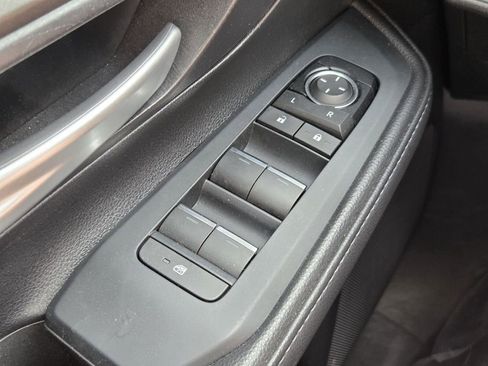 Used 2025 Toyota Grand Highlander AWD image 24