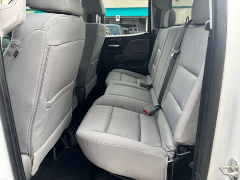 Used 2019 Chevrolet Silverado 2500 W/T AWD/4WD image 18