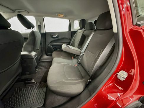 Used 2018 Jeep Compass Sport FWD image 27