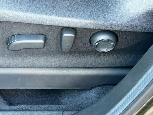 Certified 2025 Subaru Ascent Bronze Edition w/ Onyx Package image 25