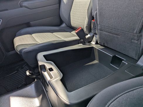 Used 2025 Chevrolet Silverado 1500 LT image 26