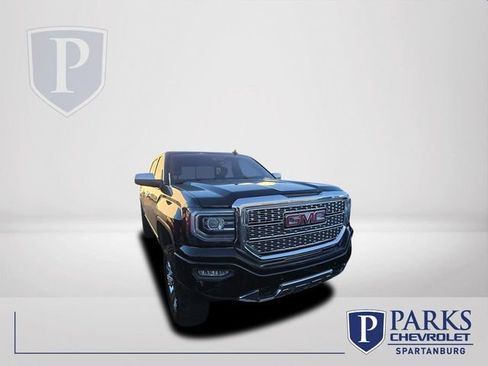 Used 2018 GMC Sierra 1500 SLT image 1