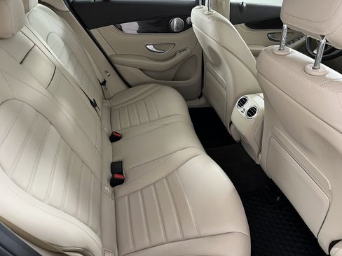 Used 2018 Mercedes-Benz GLC 43 AMG 4MATIC image 24