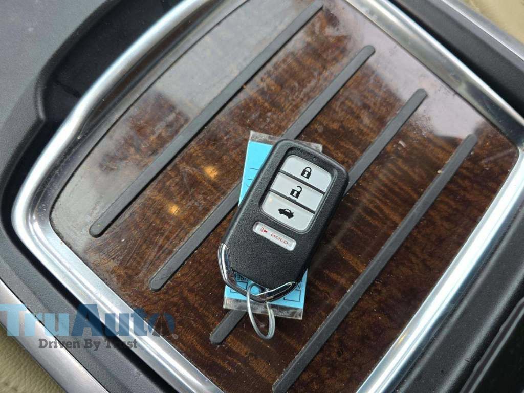 Used 2018 Acura MDX SH-AWD image 13